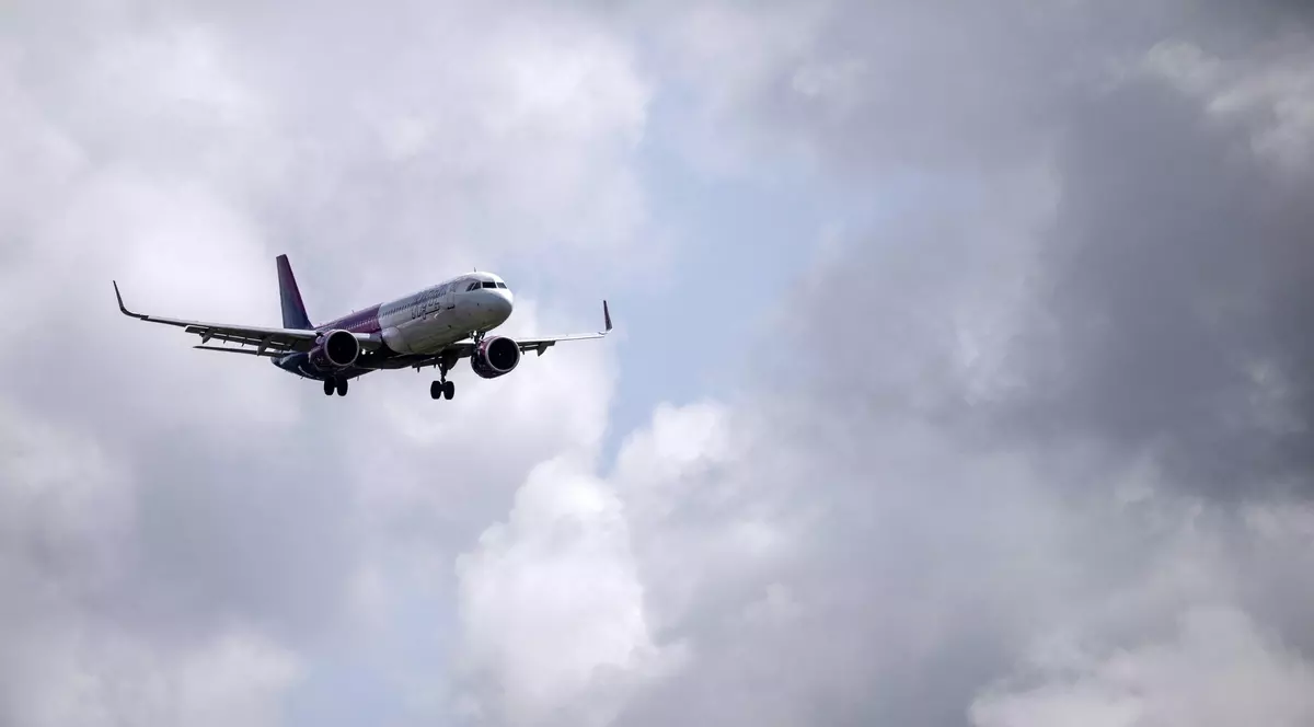 Spania cere daune de 94.782 de euro unui britanic care a spus că va arunca în aer un avion. „Gluma” s-a lăsat cu trimiterea unui Eurofighter