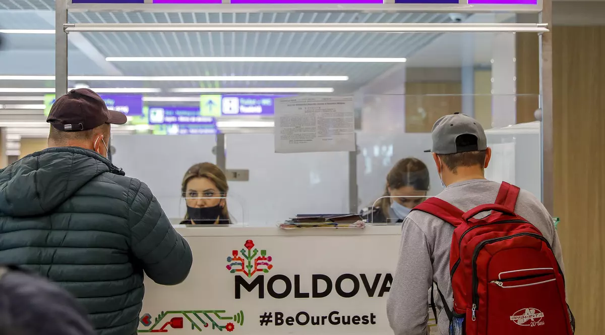 Republica Moldova spune că nu mai face faţă solicitărilor de cetăţenie din partea ruşilor