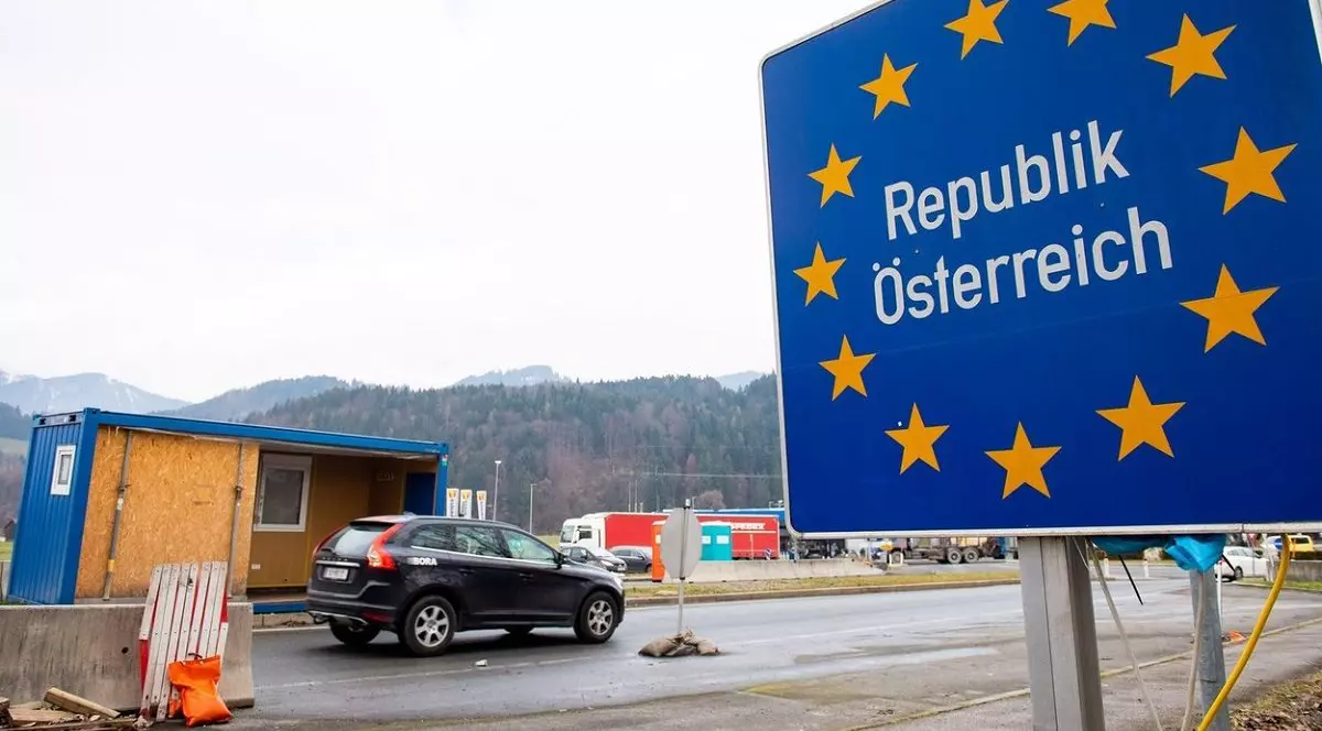 O judecătoare din Austria i-a spus unui șofer român pe care l-a condamnat la 2 ani de închisoare: „Vă rog să nu credeți că instanța e proastă”