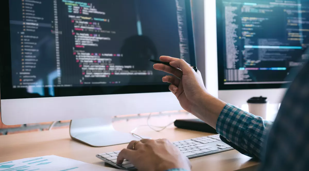 O companie globală de software cu o puternică filială în România va plăti 220 de milioane de dolari pentru închiderea unui dosar de corupție în SUA. Pe cine e acuzată că a mituit