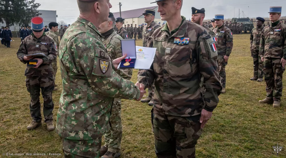 Grupul de luptă al NATO din România are un nou comandant: colonelul Benoît Chrissement