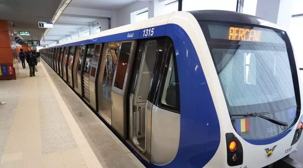 Douăsprezece trenuri noi de metrou, achiziţionate pentru Magistrala 6. Linia asigură legătura directă de la Gara de Nord la Aeroportul Otopeni