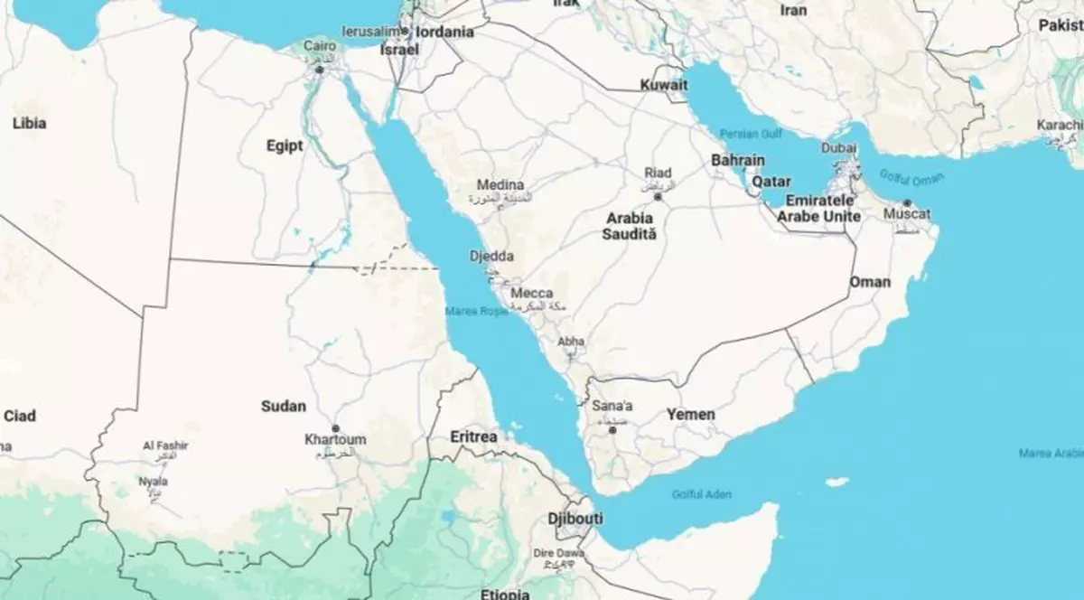 Două nave comerciale au fost atacate cu rachete de rebelii houthi în Marea Roșie și în Golful Aden