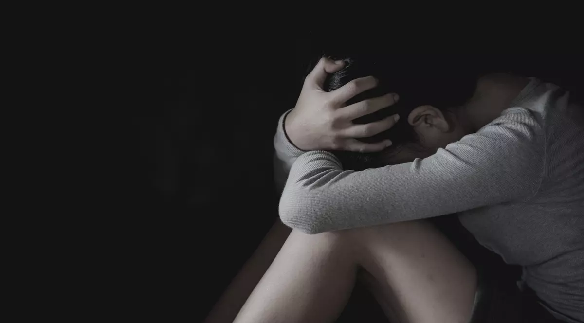 Fetele sub 14 ani, cele mai multe victime ale metodei Lover Boy, avertizează Agenţia Naţională împotriva Traficului de Persoane
