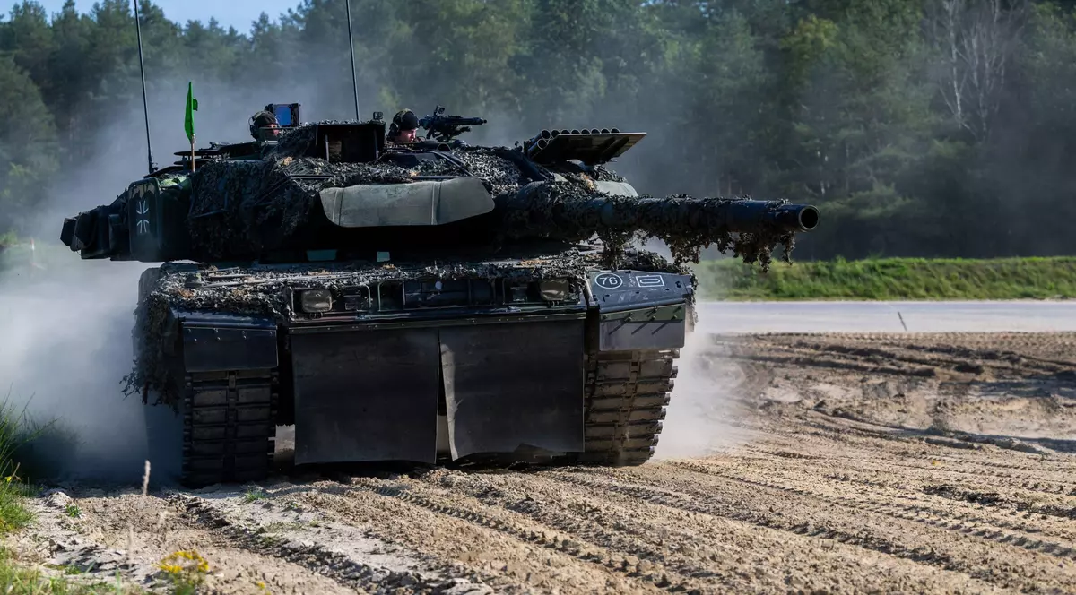 Compania germană de armament Rheinmetall cumpără 72% din producătorul de vehicule militare Automecanica Mediaș