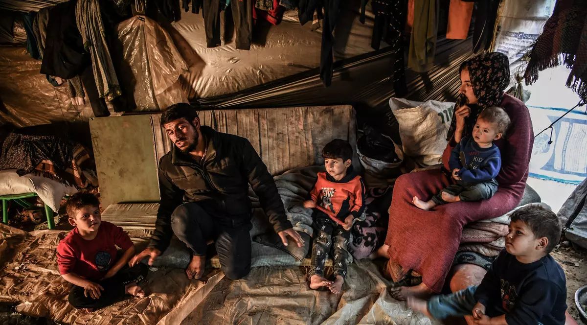 „O catastrofă umanitară”. Tot mai multe avertismente și temeri privind o ofensivă israeliană în Rafah, ultimul refugiu al palestinienilor