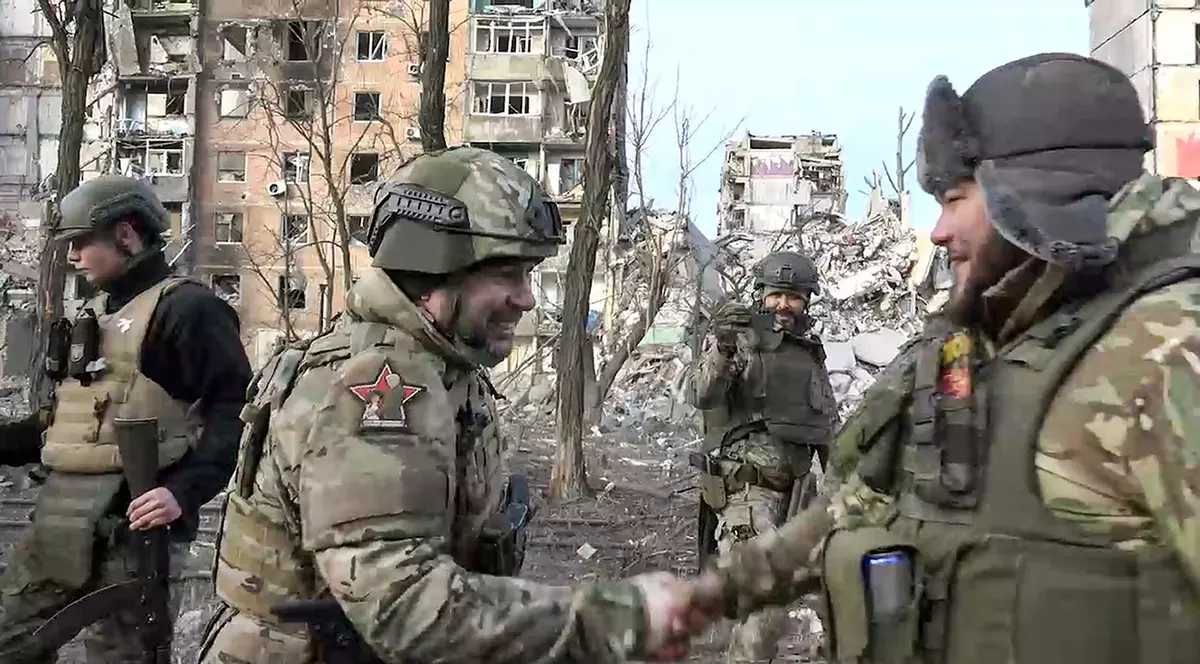 Rusia pierde în medie cel puțin 120 de soldați pe zi în Ucraina. O publicație rusă a calculat câți soldați ruși au murit în doi ani de război