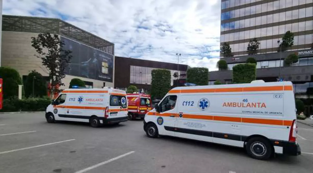 Copil de doi ani, din Cluj, căzut de la etaj: a fost găsit conştient şi cooperant