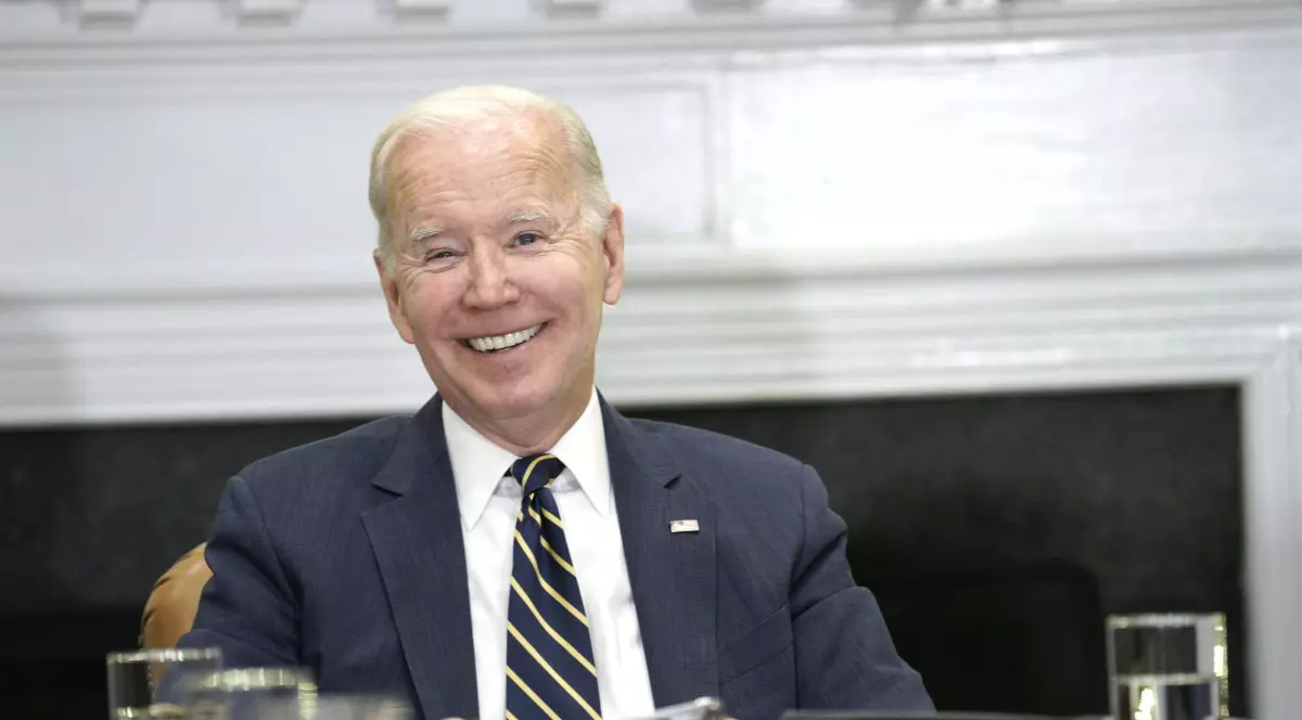 Biden, noi glume pe seama lui Trump: „Mi-aş fi dorit să-și injecteze înălbitor”