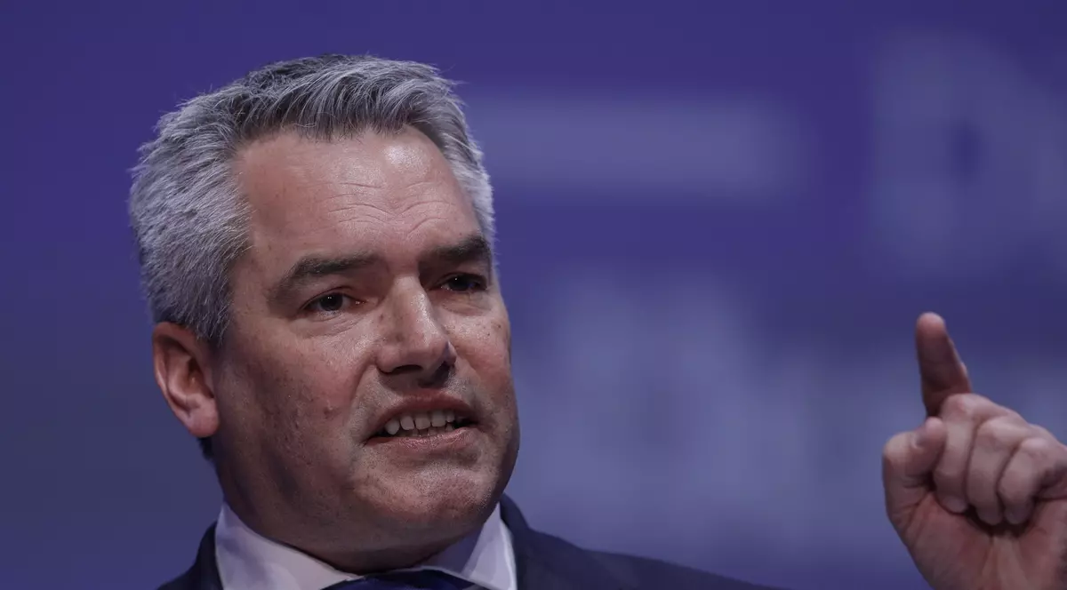 Karl Nehammer rămâne ferm după întâlnirea cu Iohannis și vizita la București. „Schengen nu poate fi extins”