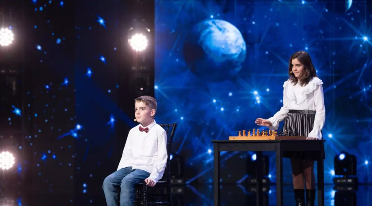 Cine e Iustin Cazacu, șahistul de 9 ani de la „Românii au talent” 2024. A primit Golden Buzz de la Dragoș Bucur: „Mintea ta e un fenomen”