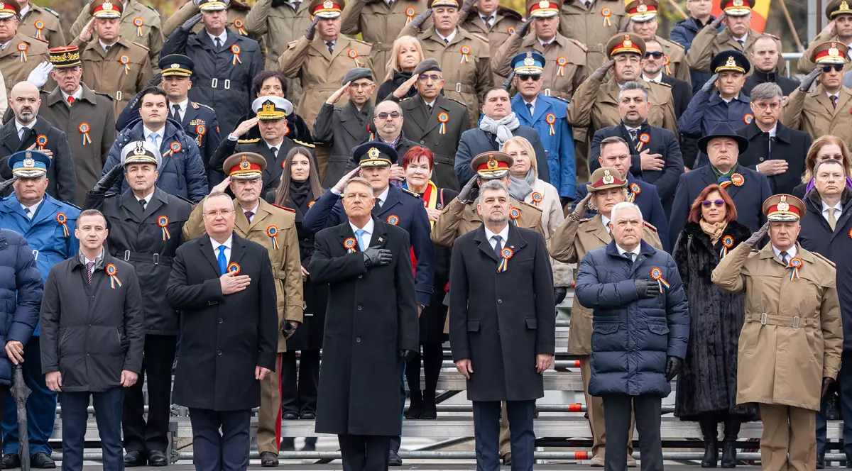 România a cheltuit pentru apărare doar 1,6% din PIB în 2023, deși Klaus Iohannis a promis 2,5%. Reacţia lui Ciolacu