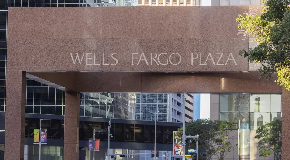 Trei băieți, cu vârste de 11, 12 și 16 ani, au fost arestați în SUA, după ce au jefuit o bancă din Houston