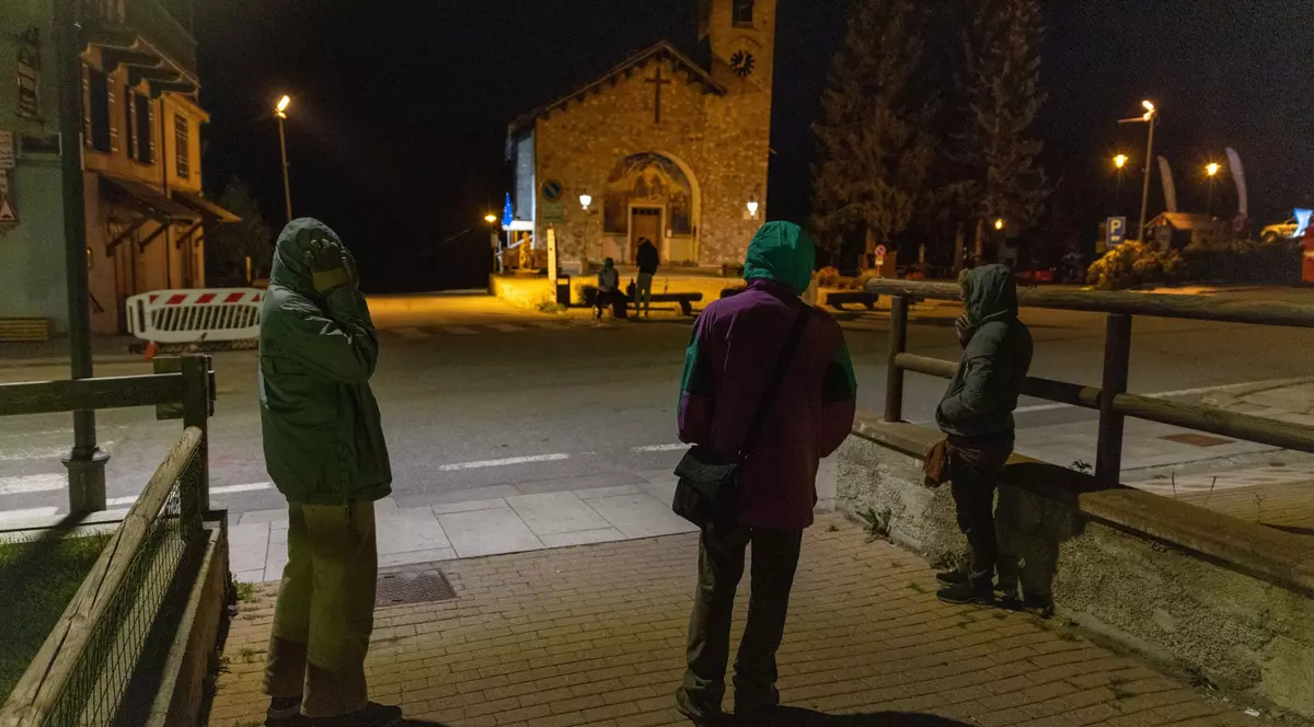 62 de preoți din Franța au căzut victime ale unei escrocherii organizate din închisoare și au fost lăsați fără 440.000 de euro