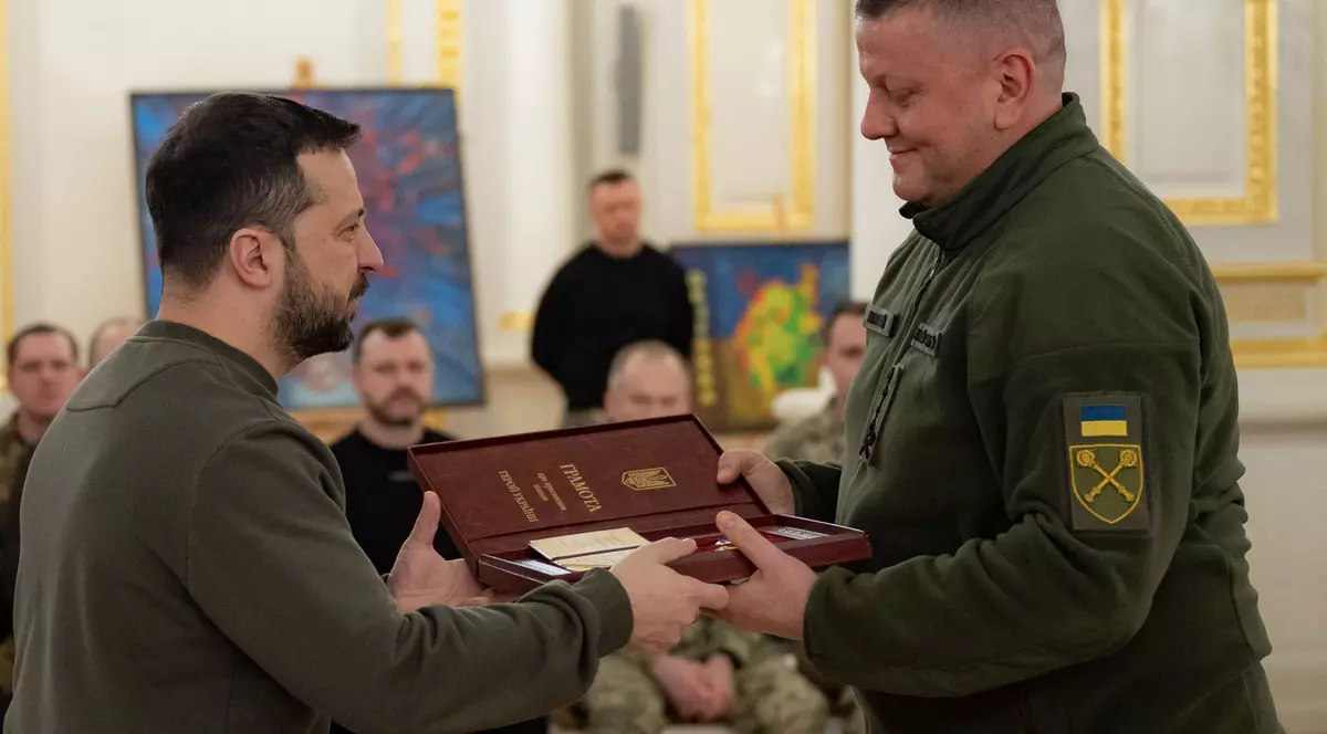 Generalul Valeri Zalujnîi a fost numit de Zelenski ambasador al Ucrainei în Marea Britanie