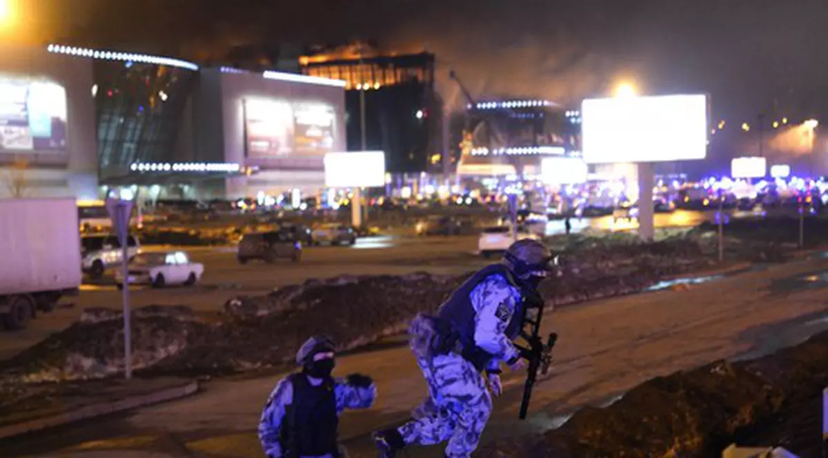 Forțe speciale ruse în timpul intervenției de la Crocus City Hall Foto: Profimedia