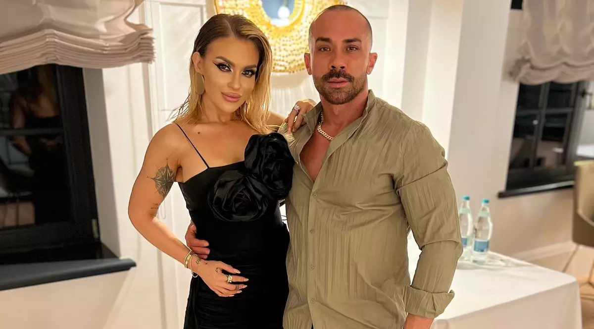 Oana Radu, noi detalii din căsnicia cu Cătălin Dobrescu. Au divorțat recent. „El nu știa că de fapt eu mergeam la terapie ca să scap de el. Cred că nu l-am iubit”