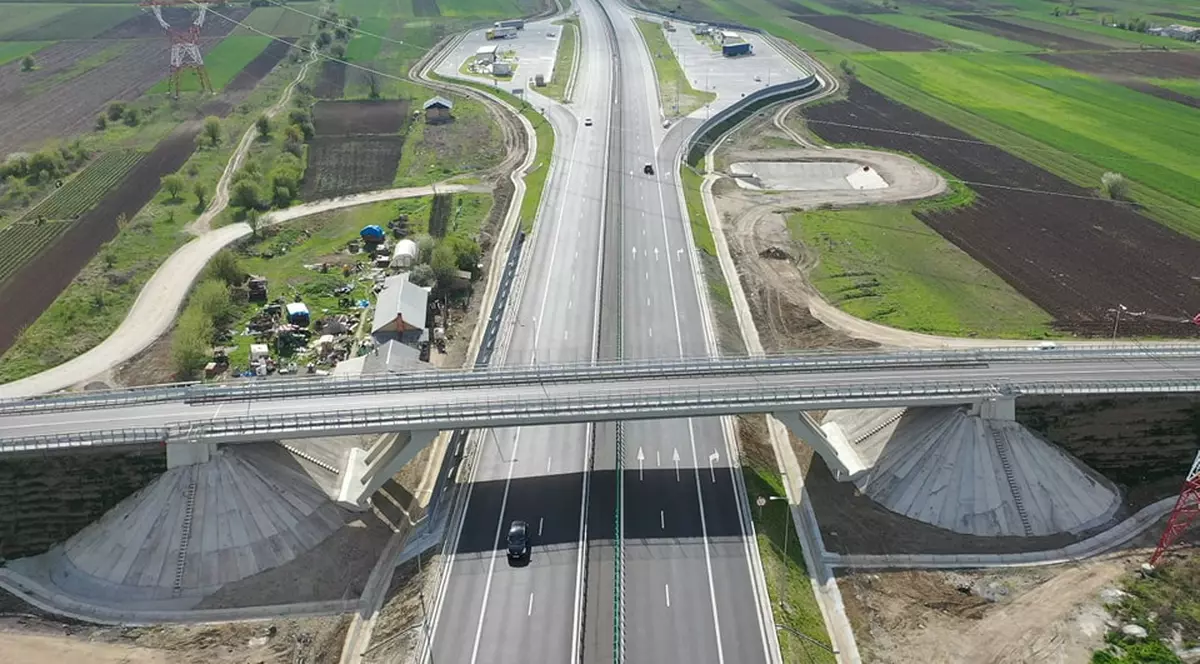 Un nou sector de drum din Autostrada de Centură a Capitalei (A0) se deschide azi. Se poate circula pe încă 13 kilometri