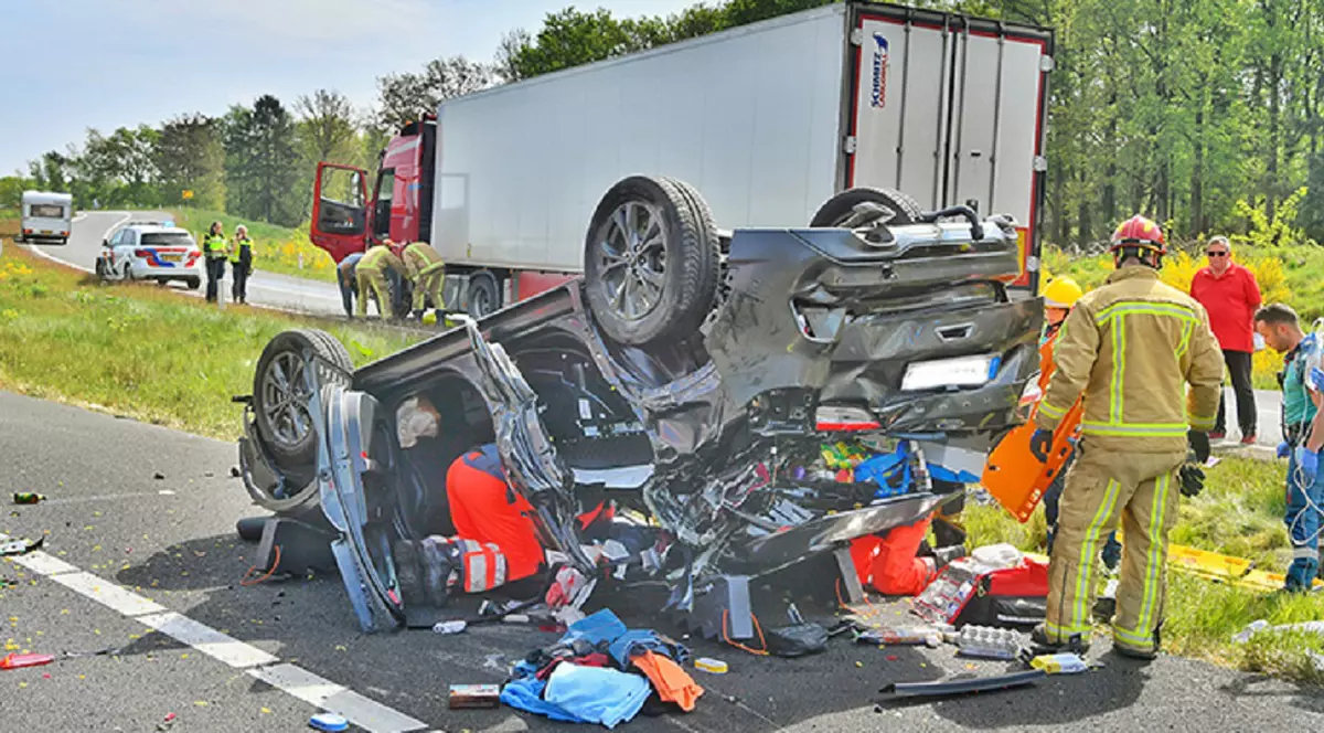 Șofer român de TIR condamnat în 20 de minute, în Olanda, pentru primul accident provocat în 43 de ani de când conduce