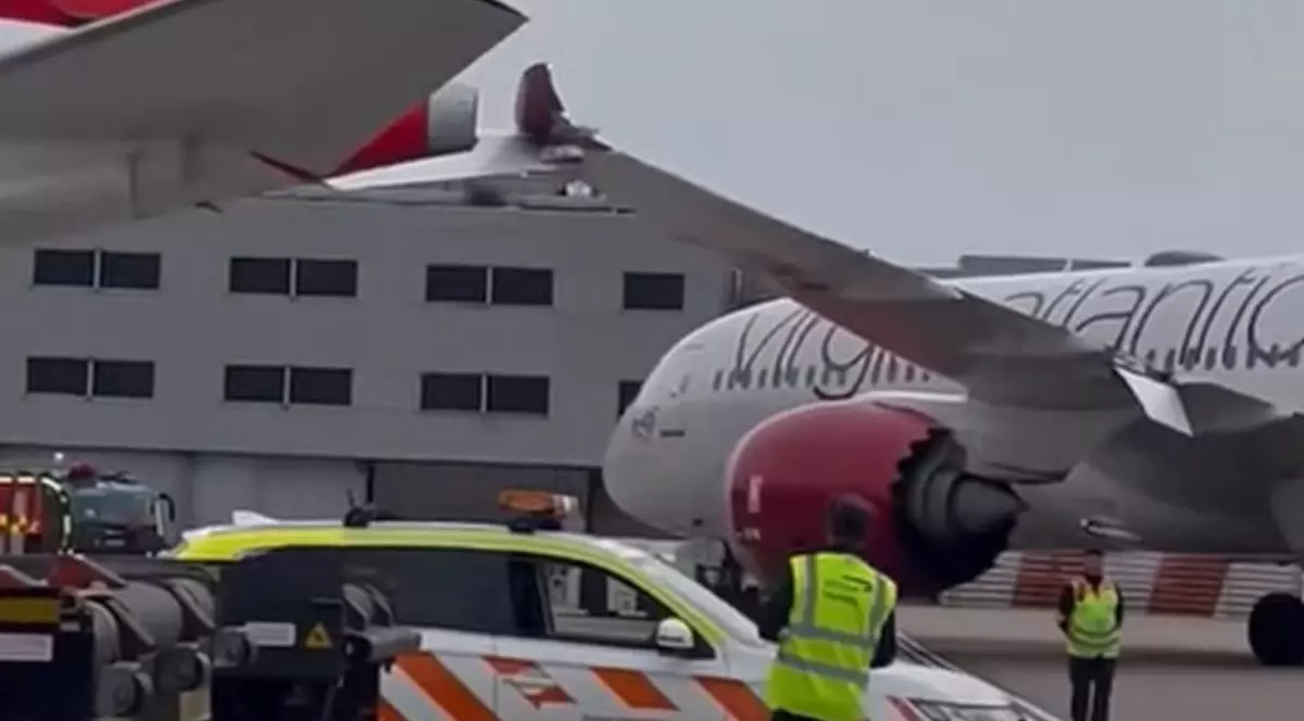 Două avioane s-au ciocnit pe Aeroportul Heathrow din Marea Britanie