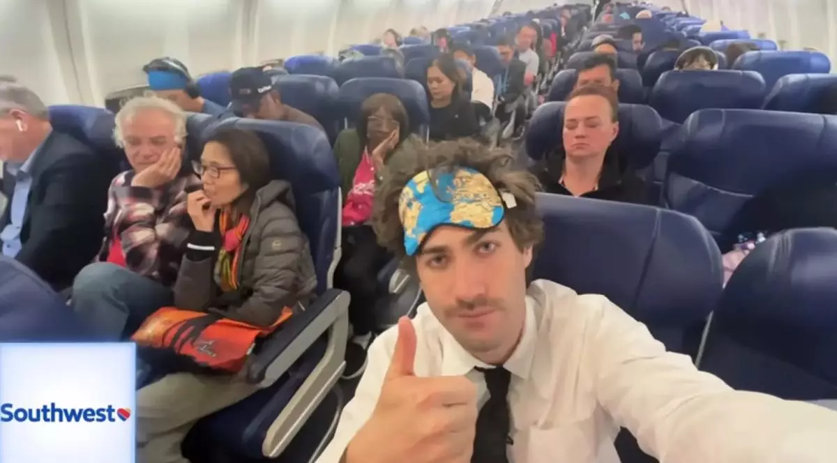 Un tânăr a zburat cu toate companiile americane într-o săptămână, ca să vadă care e cea mai bună: „Trăiește în avion, mori în avion!”