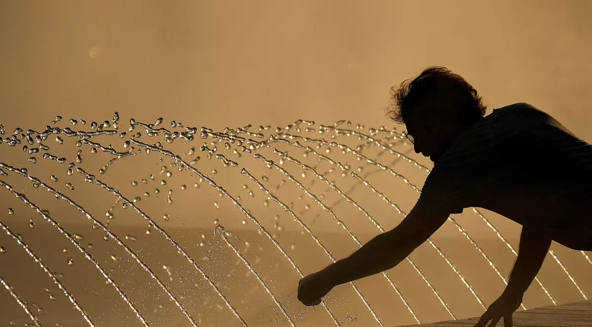 Schimbările climatice întrețin și alimentează bolile infecțioase. „Zonele favorabile răspândirii malariei se vor schimba” | STUDIU