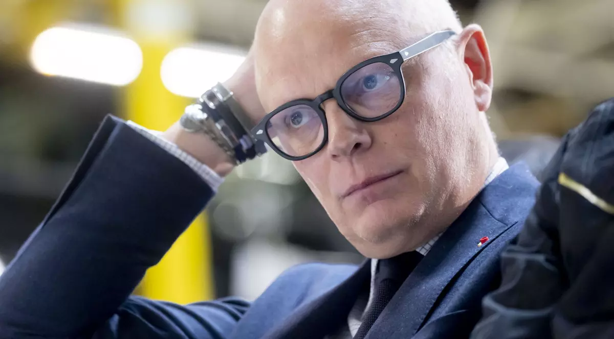 Fostul premier francez Edouard Philippe, vizat de o anchetă de corupție