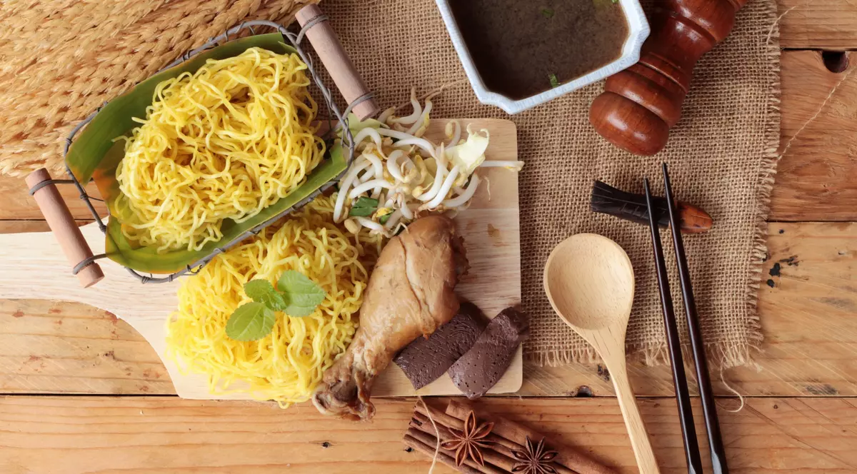 Noodles - cum se prepară. Idei de rețete cu noodles