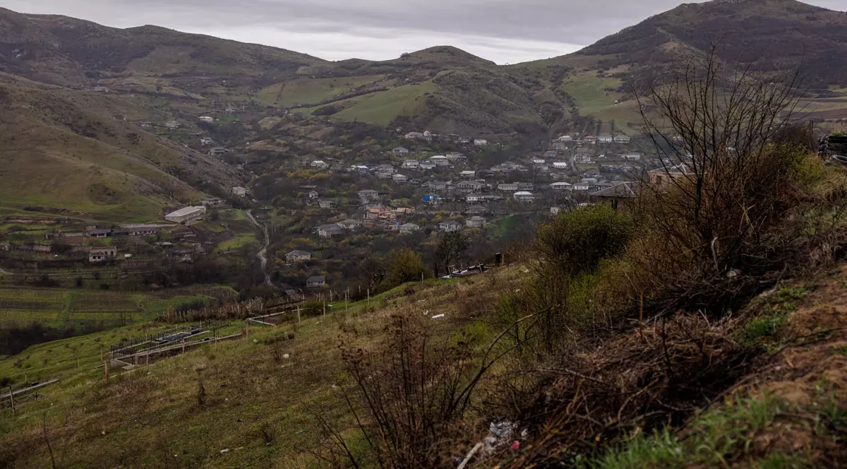 Armenia a fost de acord să restituie către Azerbaidjan patru sate. „Un eveniment istoric îndelung aşteptat”