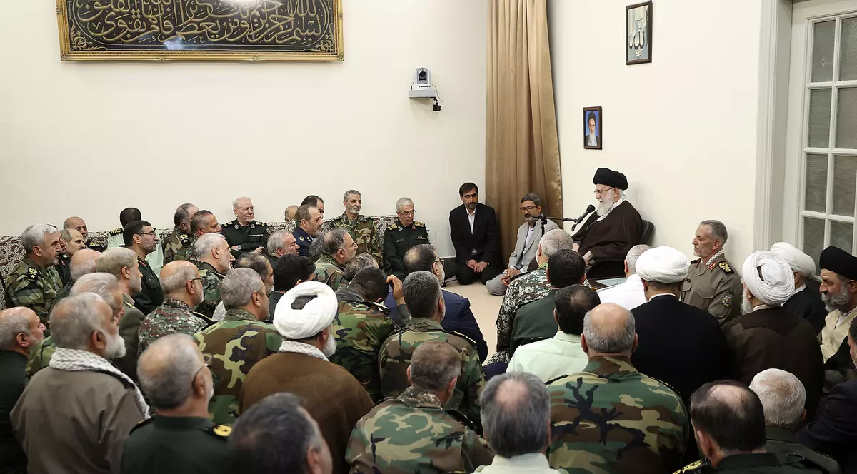 Teheranul „și-a arătat puterea” în atacul asupra Israelului, susține liderul suprem al Iranului, deși rachetele și dronele iraniene nu și-au lovit țintele