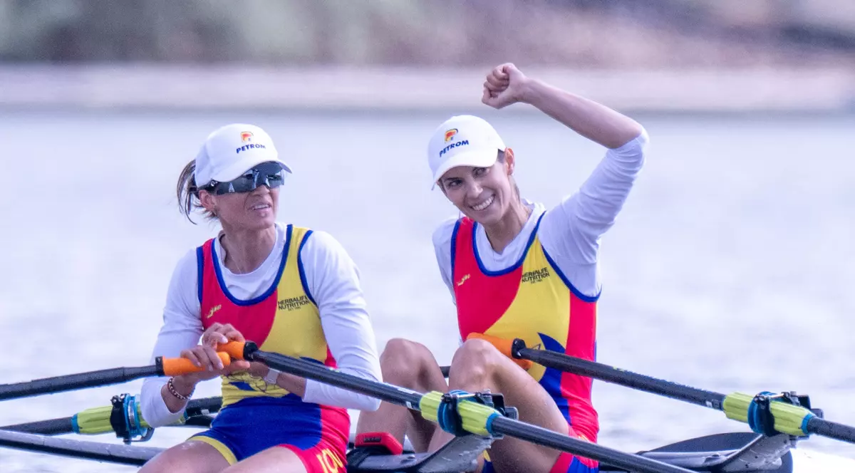 Gianina van Groningen şi Ionela Cozmiuc, aur la Campionatele Europene de Canotaj. Foto: Raed Krishan / GSP.ro
