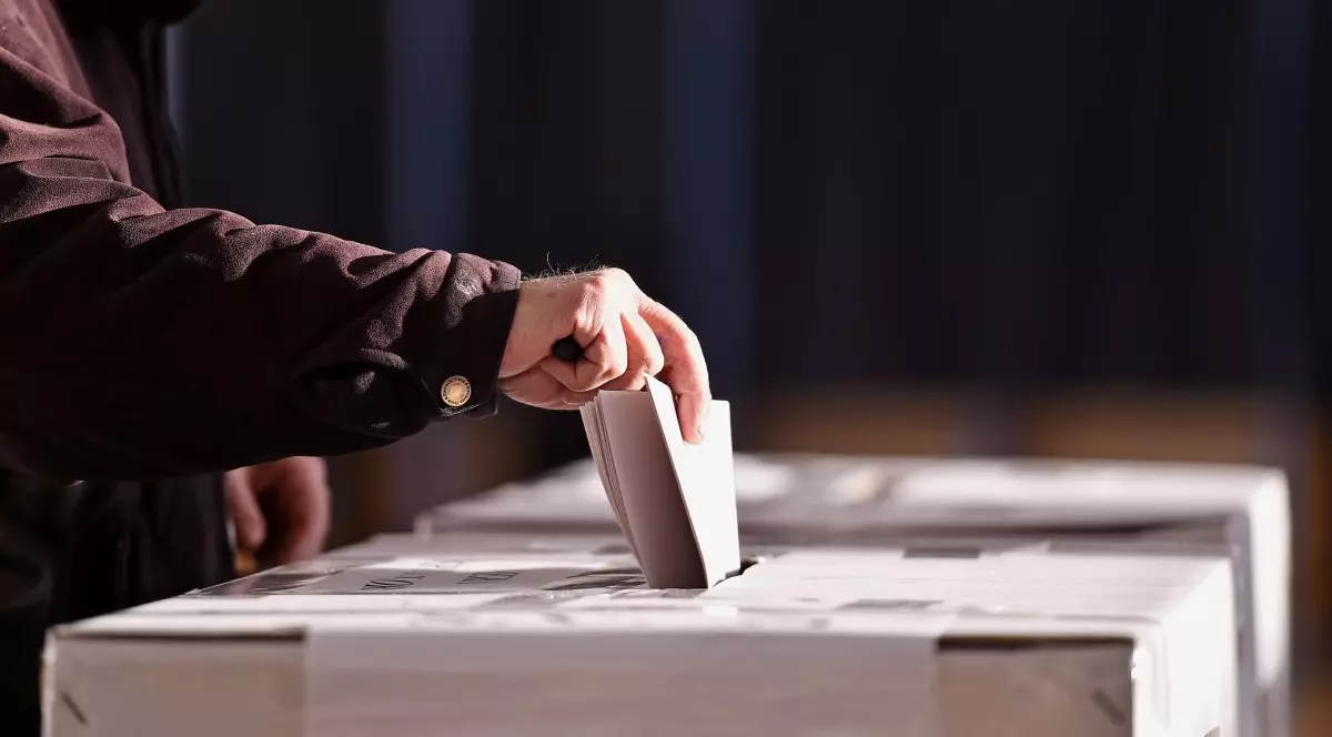 Cum poți deveni membru în secțiile de votare și cât se câștigă, la alegerile prezidenţiale 2025