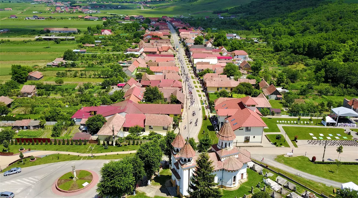 Comuna Ciugud, cheia succesului pe fonduri europene. „A fost șocant când am constatat că nu mai depinzi atât de mult de clasa politică din România”