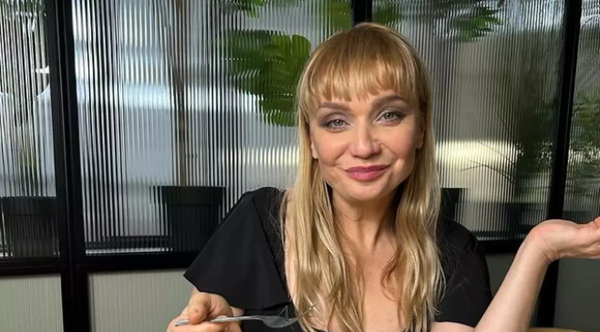 Cristina Cioran pleacă din țară cu noul iubit: „O să ne mutăm o perioadă din România”. Ce se va întâmpla cu fetița ei și a lui Alex Dobrescu