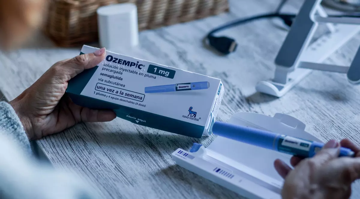 Rețea de trafic cu Ozempic, depistată de polițiști. Medicamentul folosit și pentru slăbit era decontat ilegal prin CNAS