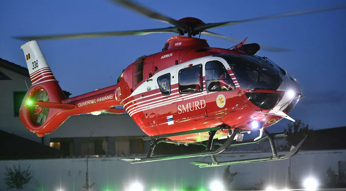 Pacient cu accident vascular, transferat de la Cluj la Suceava pentru extragerea cheagului de sânge. Fusese refuzat de alte cinci centre