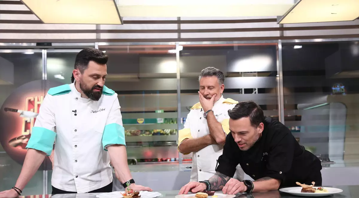 Cine sunt semifinaliștii de la Chefi la cuțite sezonul 13. Toți au amuțit atunci când au văzut scorul. „Nu pot să cred așa ceva”