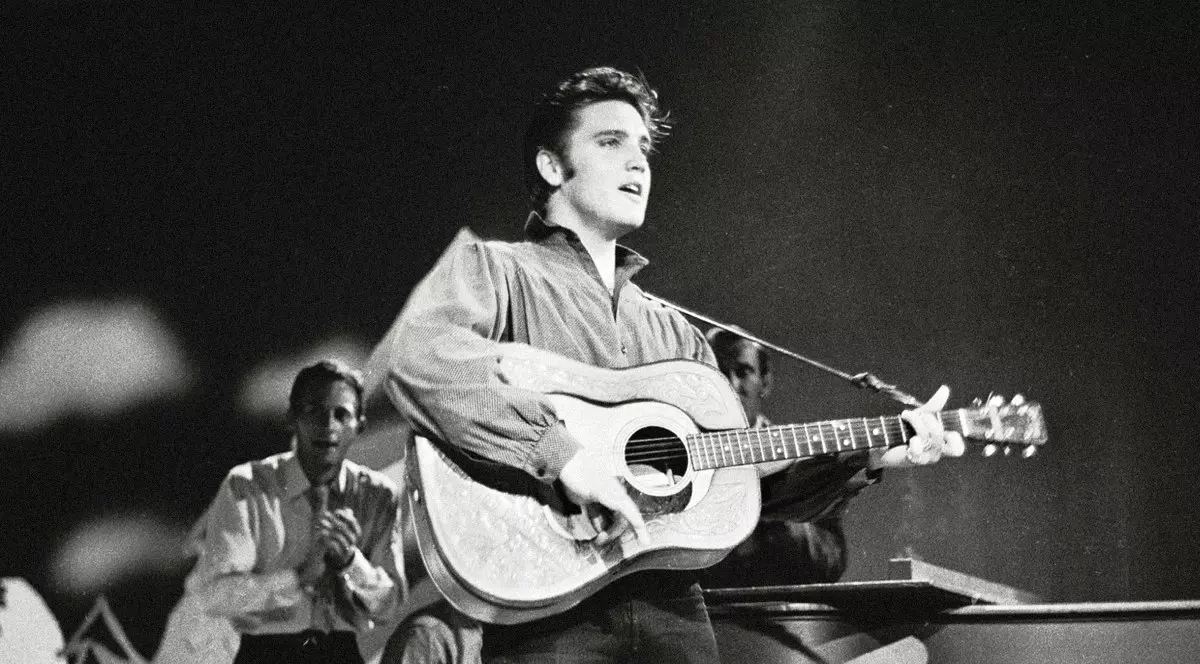 Elvis Presley în septembrie 1956. Foto: Profimedia