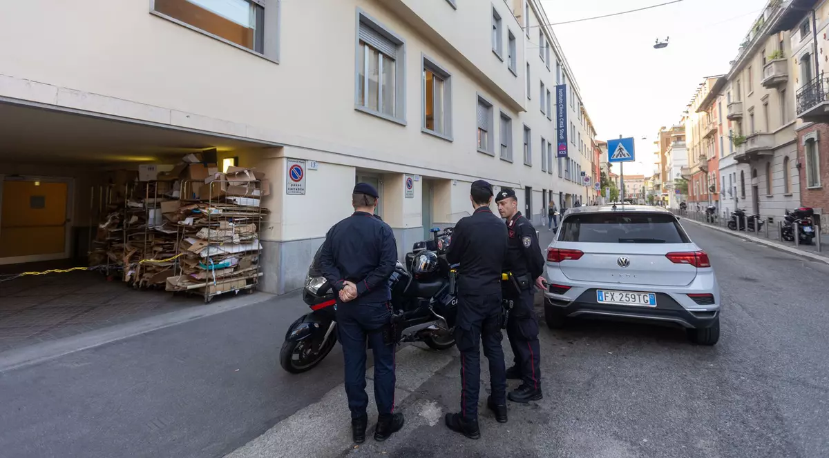 Trei români au comis un jaf în Italia care i-a pus în încurcătură pe anchetatori. Proba care a dus la prinderea lor