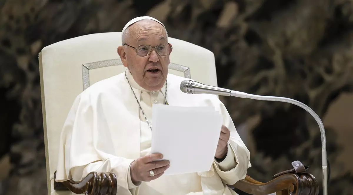 Papa Francisc a făcut un apel la pace şi a condamnat comerţul cu armament: „E groaznic să câştigi bani din moarte"