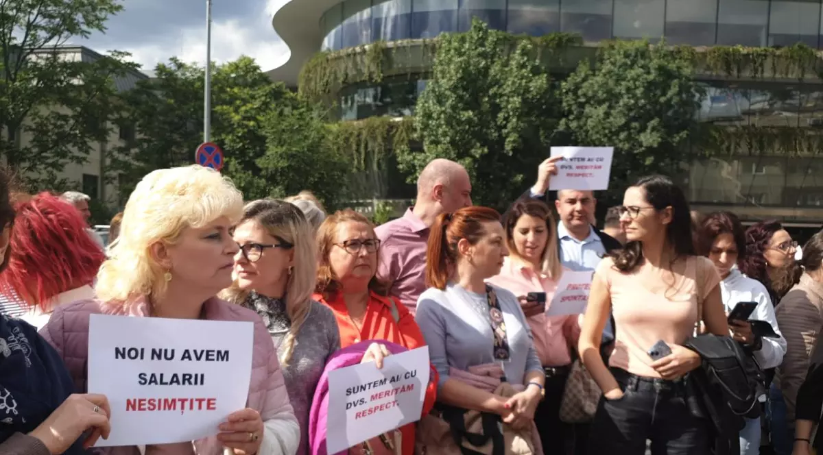 Foto: Facebook Federatia Nationala a Sindicatelor din Administratie - FNSA