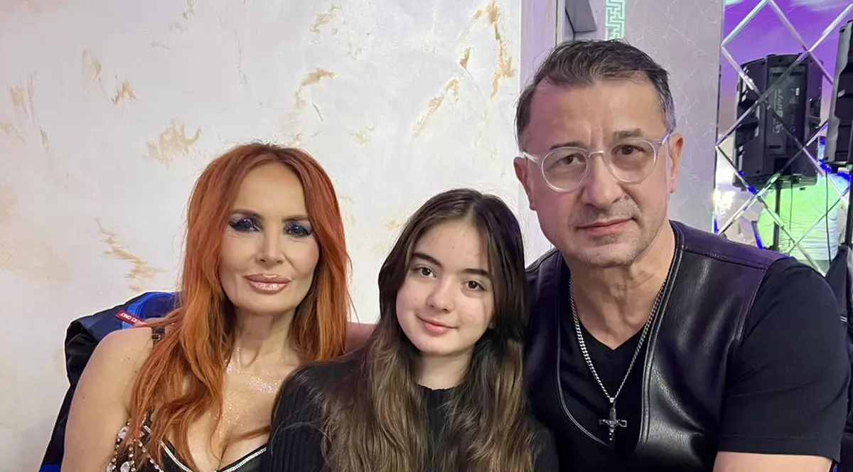 Daniela Gyorfi a recunoscut ce fel de mamă este. Maria are 13 ani. „Comunistă! Să știe să salute, să ajute”