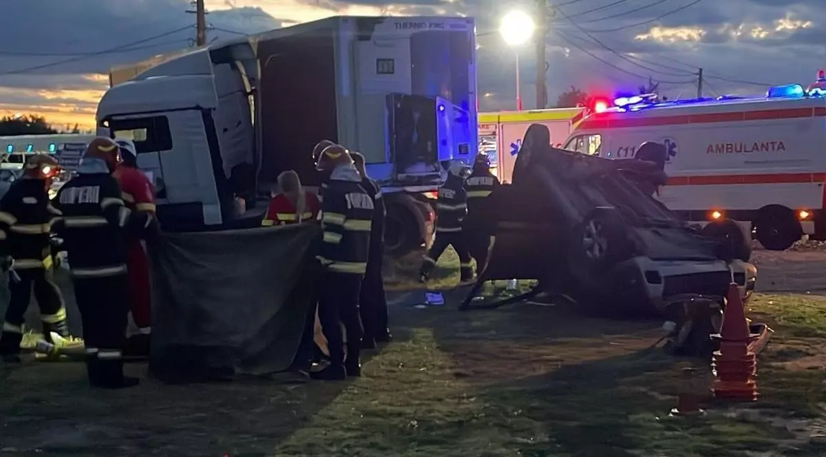 Accident grav cu un mort și patru răniți, între care un copil, pe DN 72, în județul Prahova