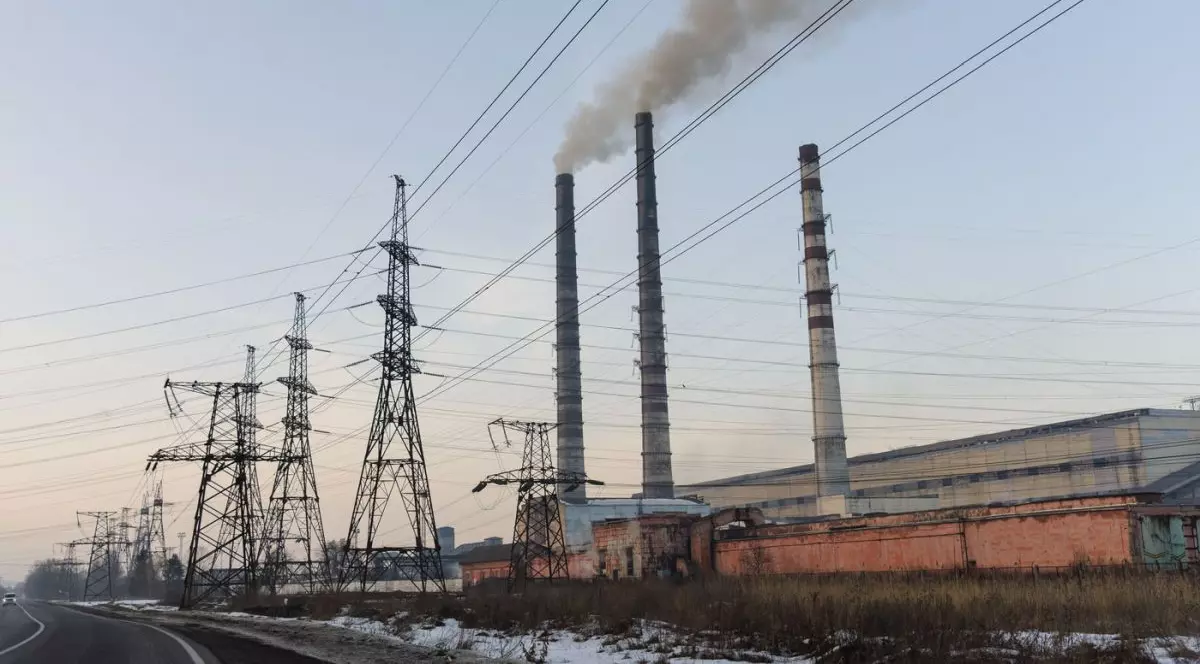 Cea mai mare centrală termică din vestul Ucrainei a fost complet distrusă în atacurile rusești
