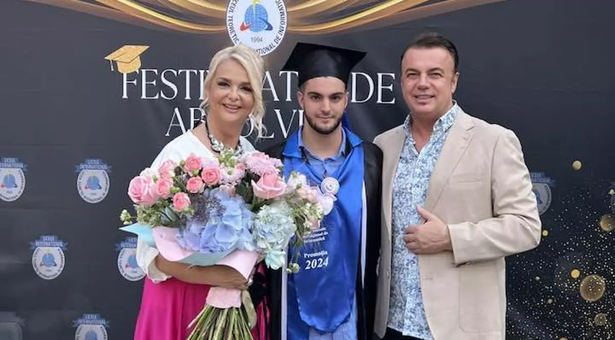 David, fiul Iulianei Marciuc și al lui Adrian Enache