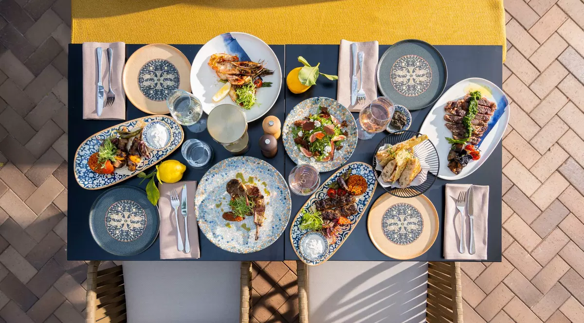 J.W. Marriott investește 1,4 milioane de euro în noul restaurant OLEA și aduce, în premieră, la București conceptul de Middleterranean Cuisine