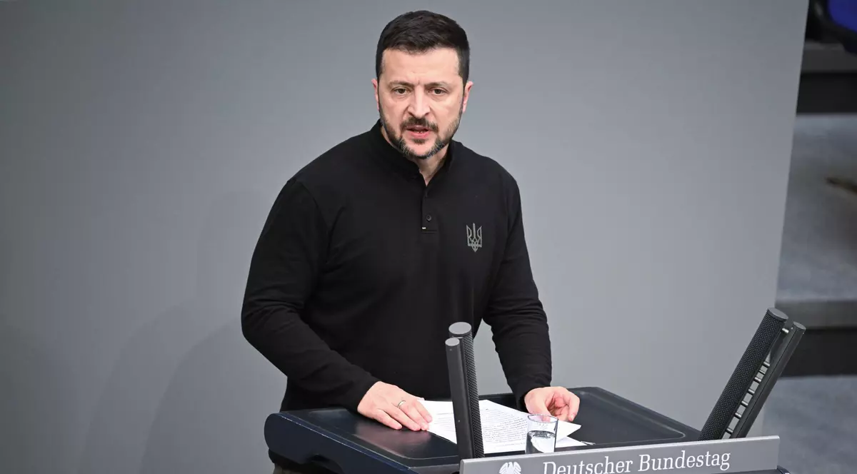 Volodimir Zelenski ține un discurs în Bundestag Foto: Hepta