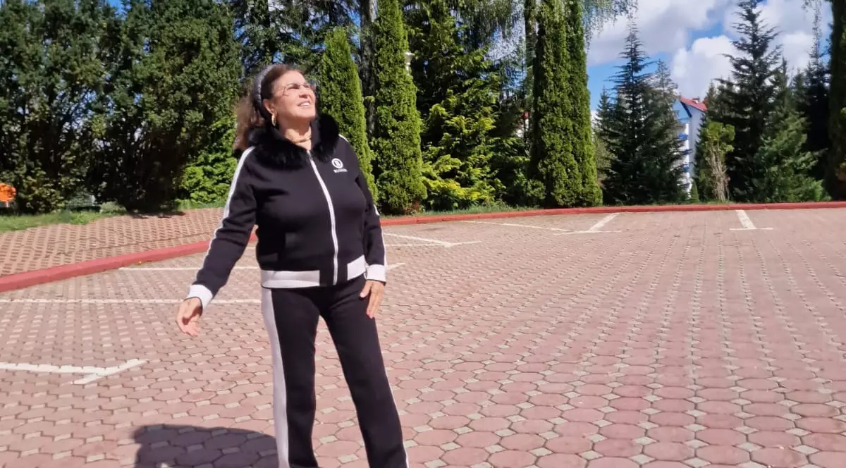 Ritualul care o ajută pe Irina Loghin să se mențină în formă la 85 de ani. Artista face un lucru surprinzător în fiecare seară. „O pun lângă pernă”