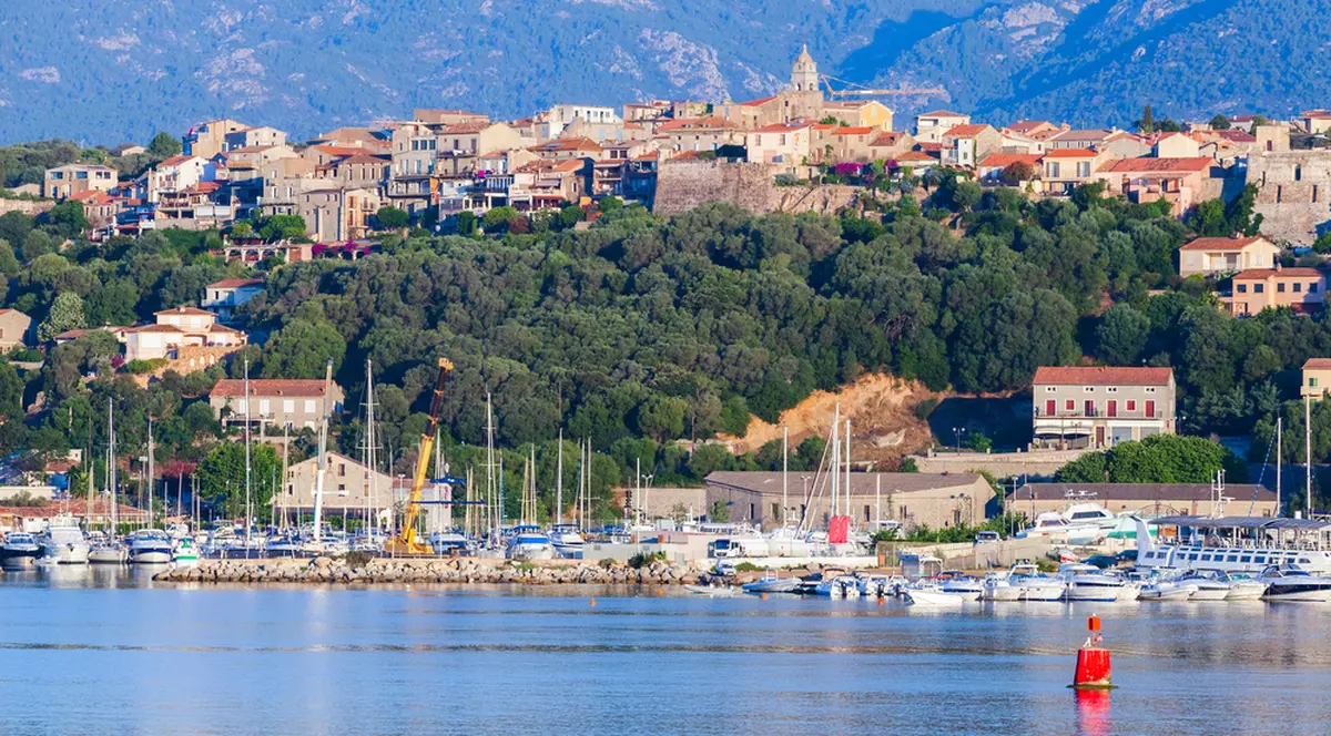 De ce să-ți planifici viitoarea vacanță în Corsica