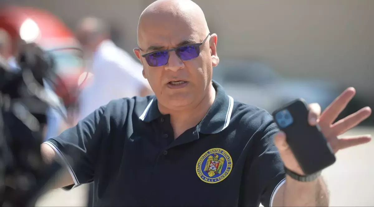 Raed Arafat, apel către românii de la graniță după prăbușirea de drone rusești în România: Să se adăpostească atunci când primesc RO-Alert